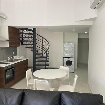 Five Stars Duplex - 6 Personnes Marseille Exterior photo
